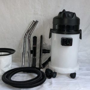 Vacuum Dry and Wet Cleaner